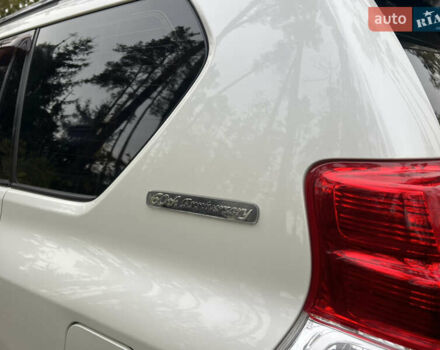 Белый Тойота Ленд Крузер Прадо, объемом двигателя 2.7 л и пробегом 228 тыс. км за 19950 $, фото 39 на Automoto.ua