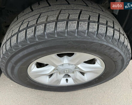 Белый Тойота Ленд Крузер Прадо, объемом двигателя 2.69 л и пробегом 248 тыс. км за 18500 $, фото 7 на Automoto.ua