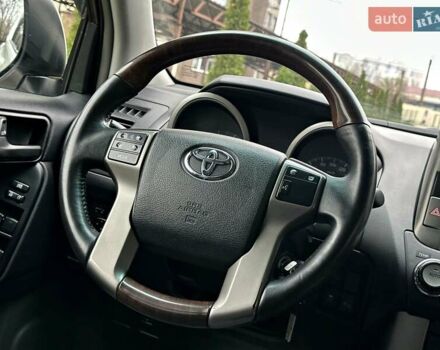 Білий Тойота Ленд Крузер Прадо, об'ємом двигуна 2.7 л та пробігом 180 тис. км за 20500 $, фото 44 на Automoto.ua