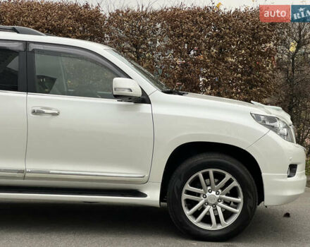 Белый Тойота Ленд Крузер Прадо, объемом двигателя 2.98 л и пробегом 150 тыс. км за 26500 $, фото 25 на Automoto.ua