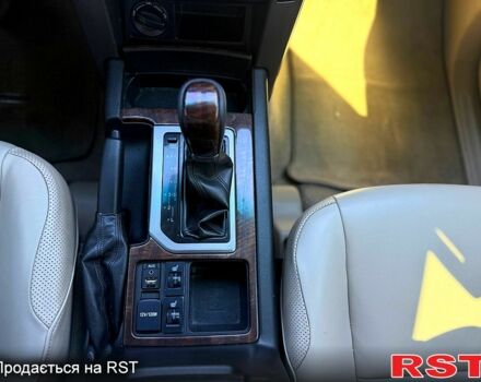 Белый Тойота Ленд Крузер Прадо, объемом двигателя 2.7 л и пробегом 173 тыс. км за 19500 $, фото 7 на Automoto.ua