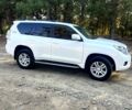 Белый Тойота Ленд Крузер Прадо, объемом двигателя 40 л и пробегом 180 тыс. км за 22500 $, фото 2 на Automoto.ua