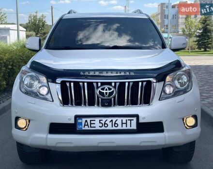 Белый Тойота Ленд Крузер Прадо, объемом двигателя 4 л и пробегом 193 тыс. км за 23700 $, фото 1 на Automoto.ua