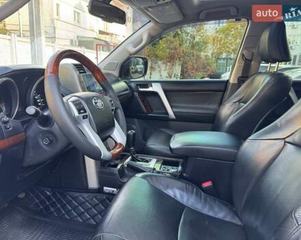 Білий Тойота Ленд Крузер Прадо, об'ємом двигуна 3 л та пробігом 202 тис. км за 23900 $, фото 21 на Automoto.ua