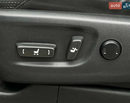 Белый Тойота Ленд Крузер Прадо, объемом двигателя 2.98 л и пробегом 150 тыс. км за 26500 $, фото 33 на Automoto.ua