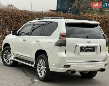 Белый Тойота Ленд Крузер Прадо, объемом двигателя 2.98 л и пробегом 150 тыс. км за 26500 $, фото 15 на Automoto.ua