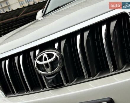 Білий Тойота Ленд Крузер Прадо, об'ємом двигуна 2.7 л та пробігом 180 тис. км за 20500 $, фото 15 на Automoto.ua