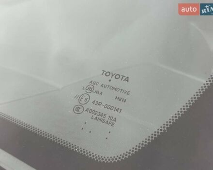 Білий Тойота Ленд Крузер Прадо, об'ємом двигуна 2.7 л та пробігом 180 тис. км за 20500 $, фото 5 на Automoto.ua