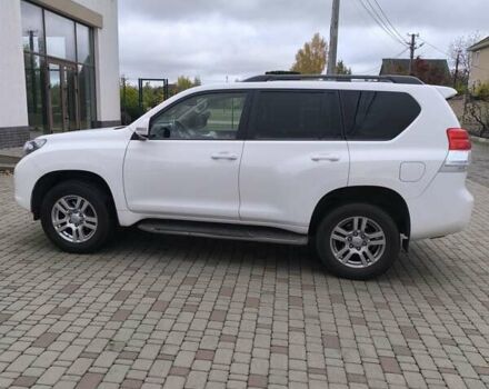 Белый Тойота Ленд Крузер Прадо, объемом двигателя 4 л и пробегом 320 тыс. км за 22000 $, фото 6 на Automoto.ua
