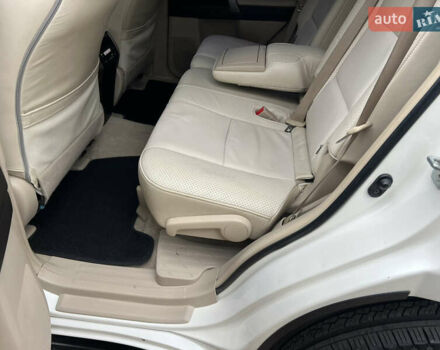 Белый Тойота Ленд Крузер Прадо, объемом двигателя 2.7 л и пробегом 228 тыс. км за 19950 $, фото 96 на Automoto.ua