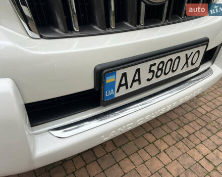 Белый Тойота Ленд Крузер Прадо, объемом двигателя 2.7 л и пробегом 228 тыс. км за 19950 $, фото 31 на Automoto.ua