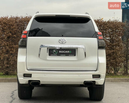 Белый Тойота Ленд Крузер Прадо, объемом двигателя 2.98 л и пробегом 150 тыс. км за 26500 $, фото 14 на Automoto.ua