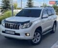 Белый Тойота Ленд Крузер Прадо, объемом двигателя 4 л и пробегом 193 тыс. км за 23700 $, фото 2 на Automoto.ua