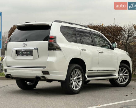 Белый Тойота Ленд Крузер Прадо, объемом двигателя 2.98 л и пробегом 150 тыс. км за 26500 $, фото 22 на Automoto.ua