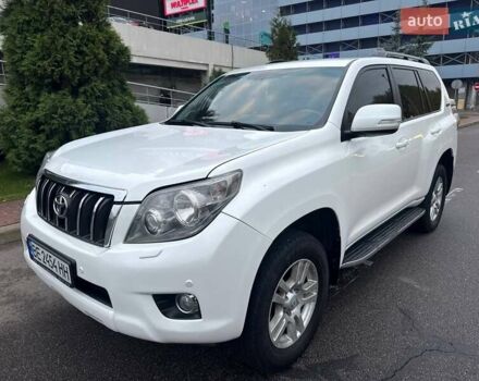 Белый Тойота Ленд Крузер Прадо, объемом двигателя 4 л и пробегом 237 тыс. км за 18750 $, фото 5 на Automoto.ua