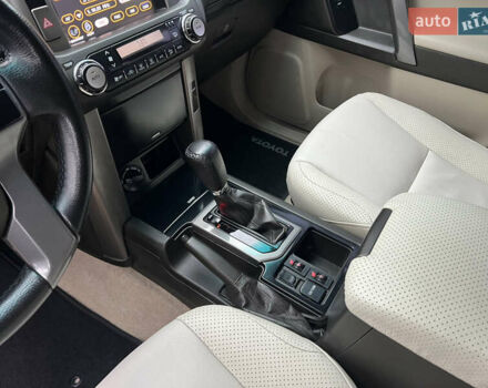 Белый Тойота Ленд Крузер Прадо, объемом двигателя 2.7 л и пробегом 228 тыс. км за 19950 $, фото 82 на Automoto.ua