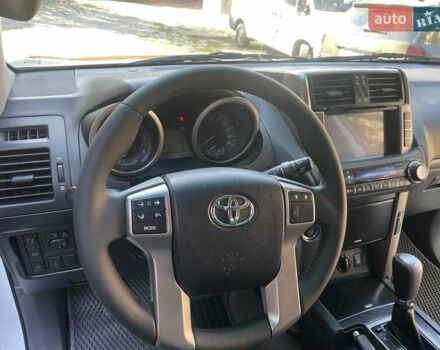 Белый Тойота Ленд Крузер Прадо, объемом двигателя 2.98 л и пробегом 256 тыс. км за 21999 $, фото 17 на Automoto.ua