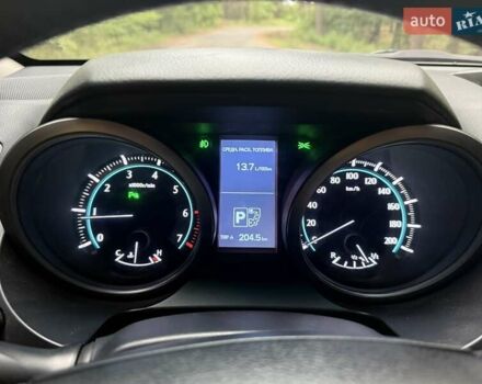 Білий Тойота Ленд Крузер Прадо, об'ємом двигуна 4 л та пробігом 210 тис. км за 30000 $, фото 10 на Automoto.ua