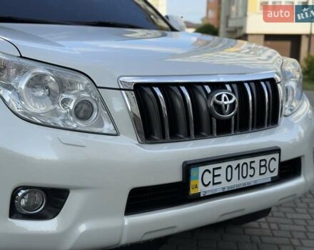 Білий Тойота Ленд Крузер Прадо, об'ємом двигуна 3 л та пробігом 220 тис. км за 25450 $, фото 4 на Automoto.ua