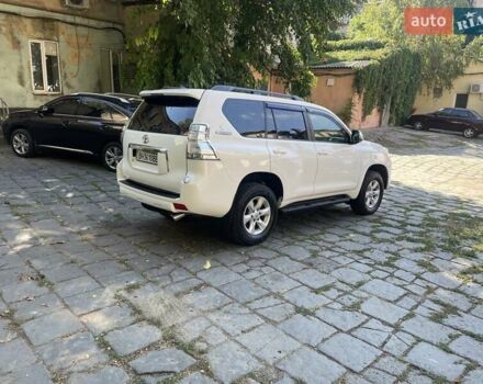 Белый Тойота Ленд Крузер Прадо, объемом двигателя 2.98 л и пробегом 256 тыс. км за 21999 $, фото 2 на Automoto.ua