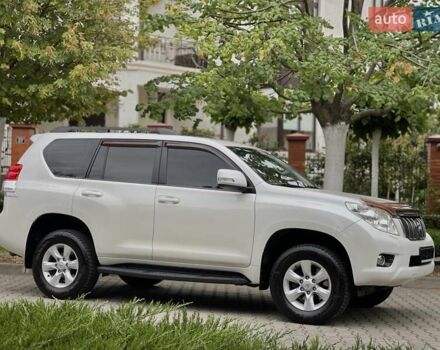 Тойота Ленд Крузер Прадо 2011 в Одессе на Automoto.ua Белый Тойота Ленд Крузер Прадо, объемом двигателя 2.7 л и пробегом 183 тыс. км за 18900 $, фото 12 на Automoto.ua