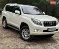 Білий Тойота Ленд Крузер Прадо, об'ємом двигуна 4 л та пробігом 210 тис. км за 30000 $, фото 1 на Automoto.ua