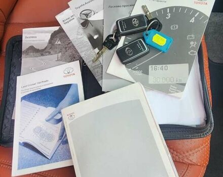 Білий Тойота Ленд Крузер Прадо, об'ємом двигуна 3 л та пробігом 220 тис. км за 25450 $, фото 24 на Automoto.ua