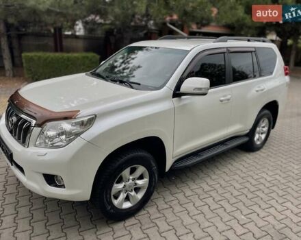 Тойота Ленд Крузер Прадо 2011 в Одессе на Automoto.ua Белый Тойота Ленд Крузер Прадо, объемом двигателя 2.7 л и пробегом 183 тыс. км за 18900 $, фото 2 на Automoto.ua