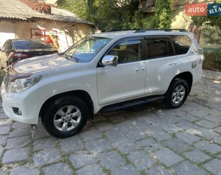 Белый Тойота Ленд Крузер Прадо, объемом двигателя 2.98 л и пробегом 256 тыс. км за 21999 $, фото 6 на Automoto.ua