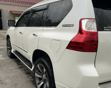 Белый Тойота Ленд Крузер Прадо, объемом двигателя 4 л и пробегом 157 тыс. км за 30998 $, фото 8 на Automoto.ua