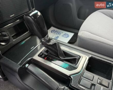 Білий Тойота Ленд Крузер Прадо, об'ємом двигуна 2.69 л та пробігом 251 тис. км за 18800 $, фото 12 на Automoto.ua