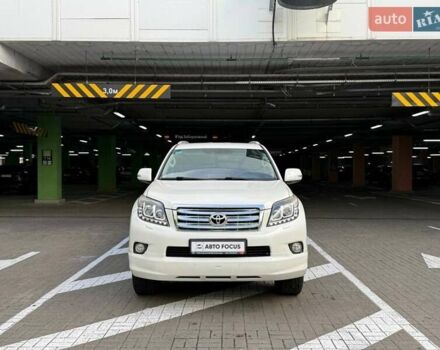 Белый Тойота Ленд Крузер Прадо, объемом двигателя 2.98 л и пробегом 134 тыс. км за 24990 $, фото 2 на Automoto.ua