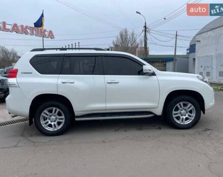 Белый Тойота Ленд Крузер Прадо, объемом двигателя 3.96 л и пробегом 285 тыс. км за 25999 $, фото 9 на Automoto.ua