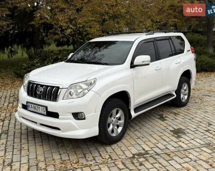 Белый Тойота Ленд Крузер Прадо, объемом двигателя 2.7 л и пробегом 260 тыс. км за 19950 $, фото 7 на Automoto.ua