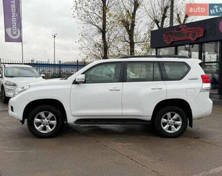 Білий Тойота Ленд Крузер Прадо, об'ємом двигуна 2.69 л та пробігом 251 тис. км за 18800 $, фото 7 на Automoto.ua