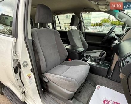 Тойота Ленд Крузер Прадо 2012 в Киеве на Automoto.ua Белый Тойота Ленд Крузер Прадо, объемом двигателя 2.7 л и пробегом 251 тыс. км за 20500 $, фото 20 на Automoto.ua