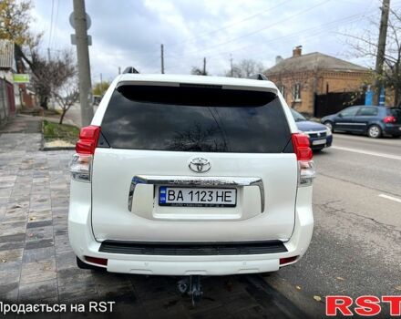 Белый Тойота Ленд Крузер Прадо, объемом двигателя 4 л и пробегом 188 тыс. км за 22000 $, фото 4 на Automoto.ua