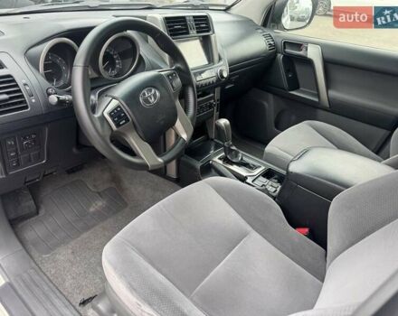 Тойота Ленд Крузер Прадо 2012 в Тернополе на Automoto.ua Белый Тойота Ленд Крузер Прадо, объемом двигателя 2.7 л и пробегом 244 тыс. км за 18900 $, фото 33 на Automoto.ua