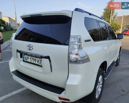 Белый Тойота Ленд Крузер Прадо, объемом двигателя 3 л и пробегом 209 тыс. км за 27000 $, фото 9 на Automoto.ua