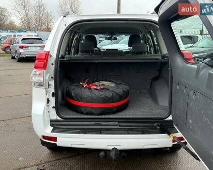 Білий Тойота Ленд Крузер Прадо, об'ємом двигуна 2.69 л та пробігом 251 тис. км за 18800 $, фото 15 на Automoto.ua