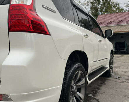 Белый Тойота Ленд Крузер Прадо, объемом двигателя 4 л и пробегом 157 тыс. км за 30998 $, фото 4 на Automoto.ua