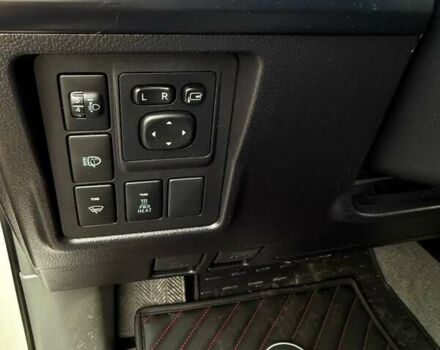 Тойота Ленд Крузер Прадо 2012 в Харькове на Automoto.ua Белый Тойота Ленд Крузер Прадо, объемом двигателя 2.98 л и пробегом 208 тыс. км за 27400 $, фото 34 на Automoto.ua