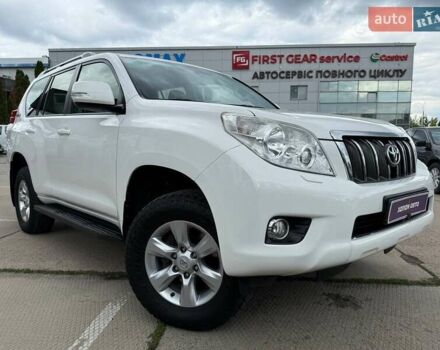 Тойота Ленд Крузер Прадо 2012 в Киеве на Automoto.ua Белый Тойота Ленд Крузер Прадо, объемом двигателя 2.7 л и пробегом 251 тыс. км за 20500 $, фото 2 на Automoto.ua