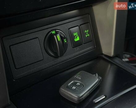 Тойота Ленд Крузер Прадо 2012 в Харькове на Automoto.ua Белый Тойота Ленд Крузер Прадо, объемом двигателя 2.98 л и пробегом 208 тыс. км за 27400 $, фото 30 на Automoto.ua