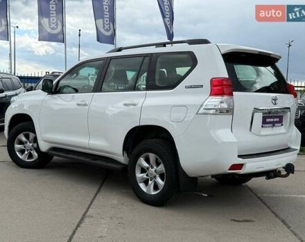 Тойота Ленд Крузер Прадо 2012 в Киеве на Automoto.ua Белый Тойота Ленд Крузер Прадо, объемом двигателя 2.7 л и пробегом 251 тыс. км за 20500 $, фото 3 на Automoto.ua