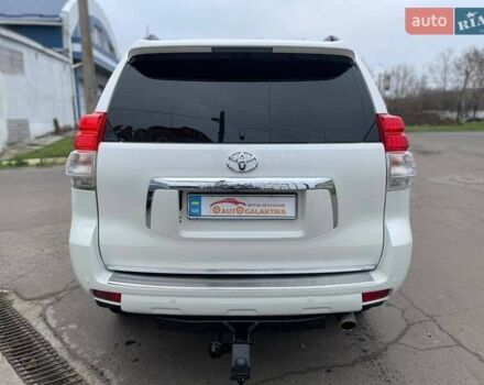 Белый Тойота Ленд Крузер Прадо, объемом двигателя 3.96 л и пробегом 285 тыс. км за 25999 $, фото 4 на Automoto.ua