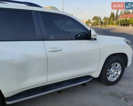 Белый Тойота Ленд Крузер Прадо, объемом двигателя 3 л и пробегом 209 тыс. км за 27000 $, фото 11 на Automoto.ua