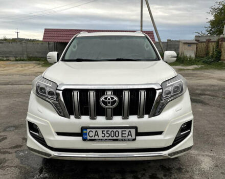 Белый Тойота Ленд Крузер Прадо, объемом двигателя 4 л и пробегом 157 тыс. км за 30998 $, фото 2 на Automoto.ua