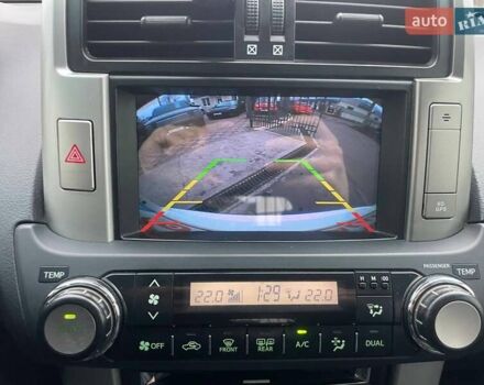 Белый Тойота Ленд Крузер Прадо, объемом двигателя 3.96 л и пробегом 285 тыс. км за 25999 $, фото 37 на Automoto.ua