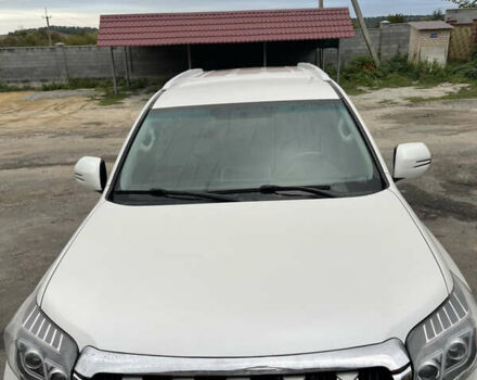 Белый Тойота Ленд Крузер Прадо, объемом двигателя 4 л и пробегом 157 тыс. км за 30998 $, фото 10 на Automoto.ua